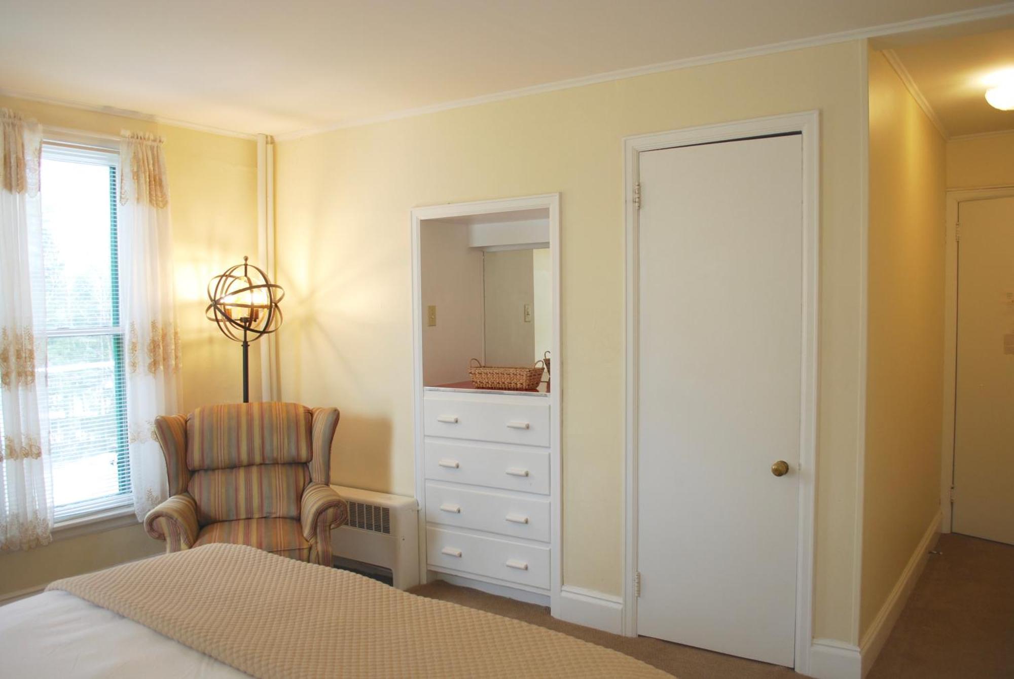 Anne'S Washington Inn (Adults Only) Saratoga Springs Room photo